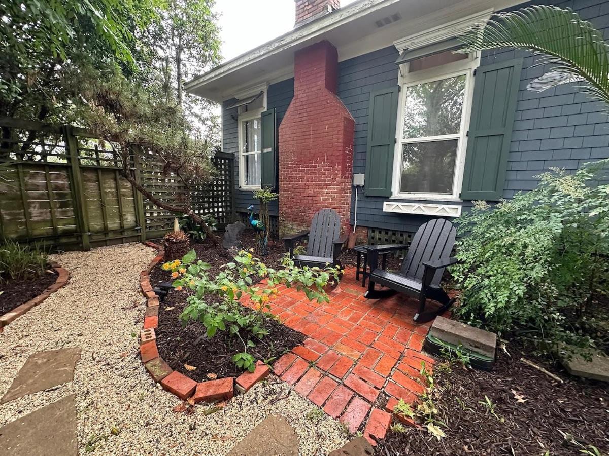 Bare Feet Bungalow -Close To Beach & Dog Friendly Гълфпорт Екстериор снимка
