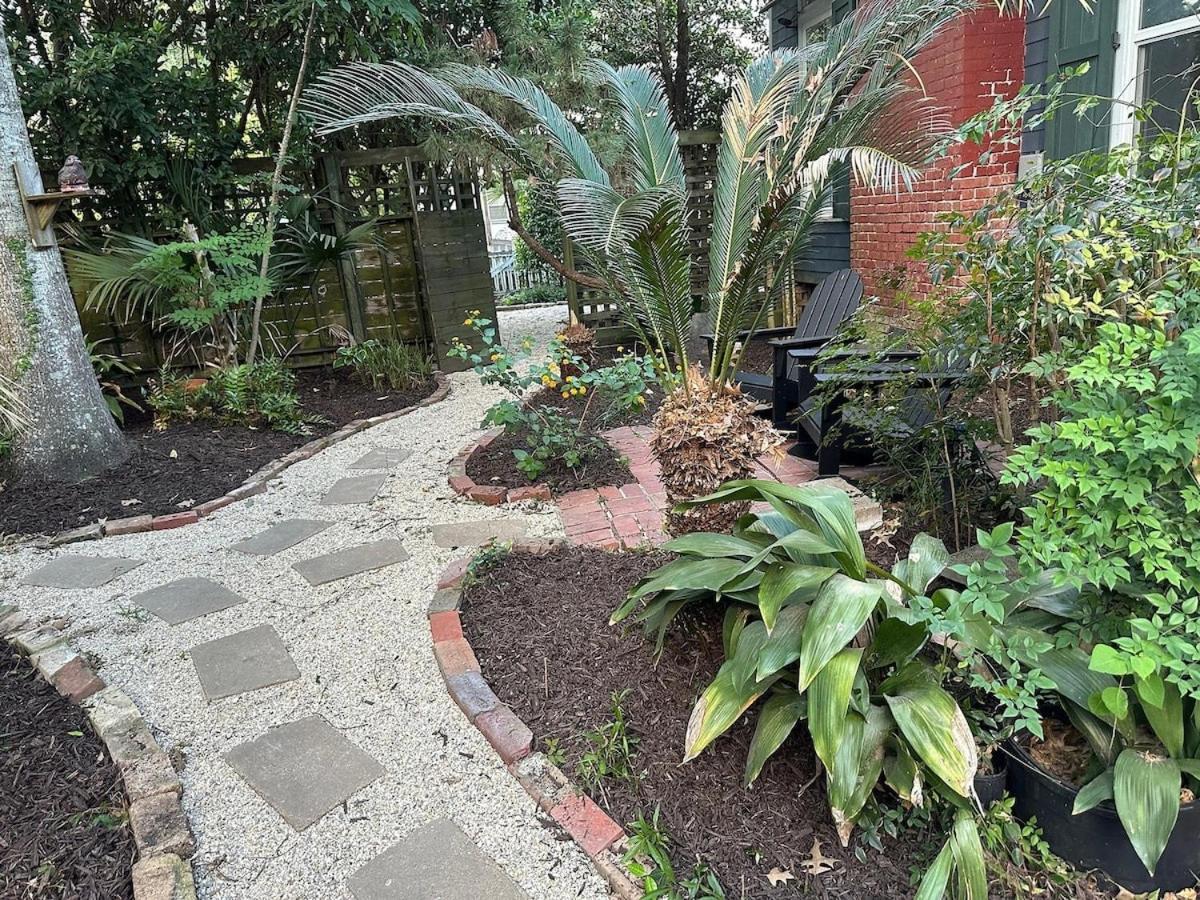 Bare Feet Bungalow -Close To Beach & Dog Friendly Гълфпорт Екстериор снимка